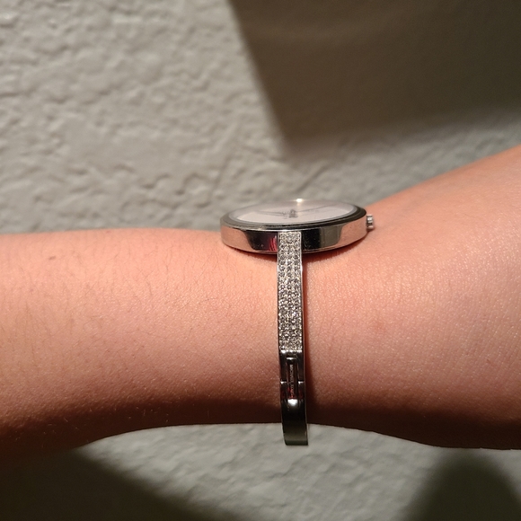 Michael kors silver diamond watch - Picture 9 of 13